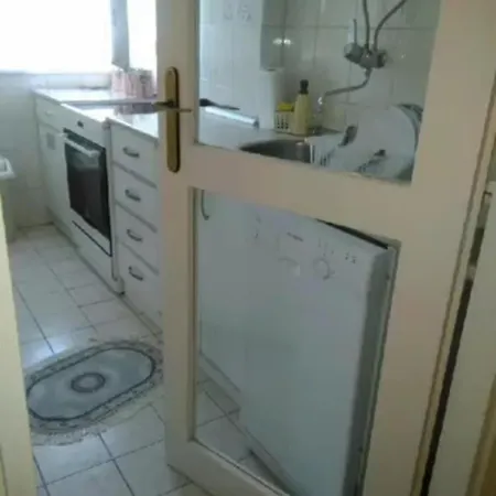 J&e Apartamento Belgrado
